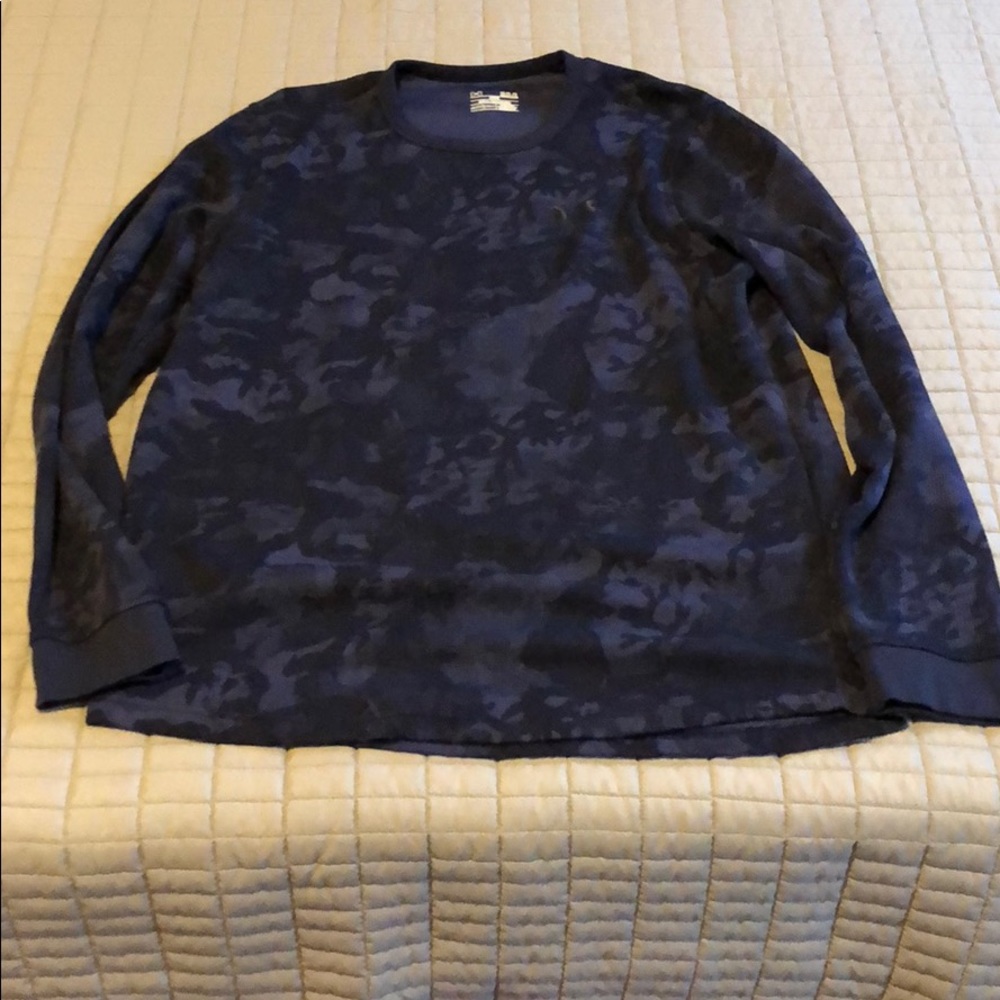 Under Armour LARGE TALL longsleeve